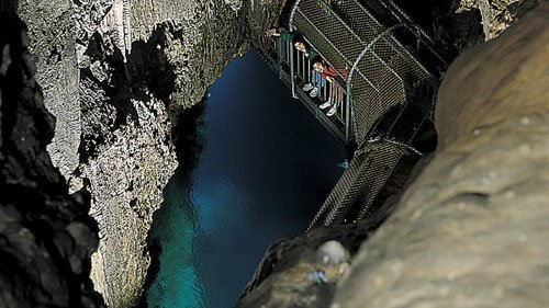 La Cueva Ryusendo, en Iwate