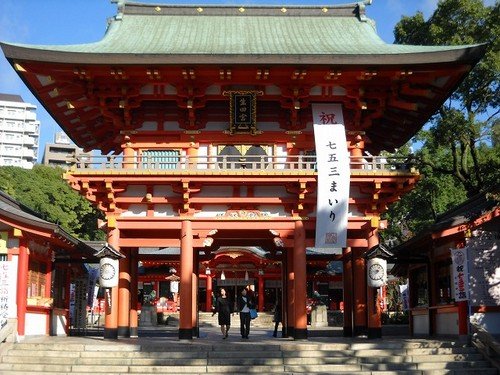Santuario Ikuta, entre los mas antiguos de Japón