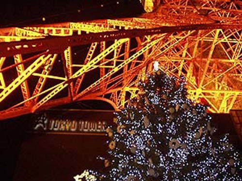 arbol navidad torre tokio