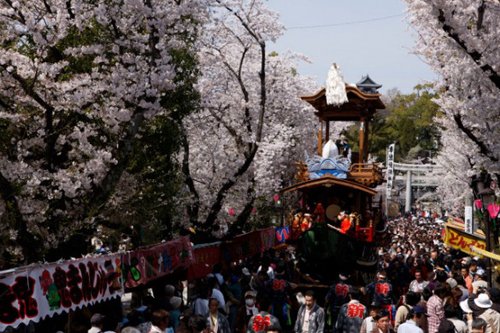 En abril, Inuyama Matsuri