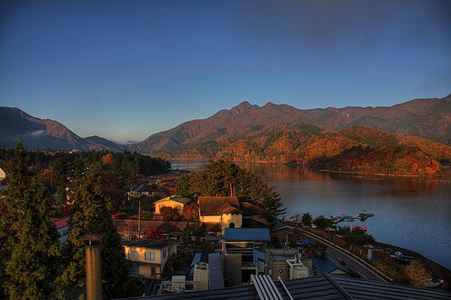 El Lago Kawaguchi, mirando al Monte Fuji