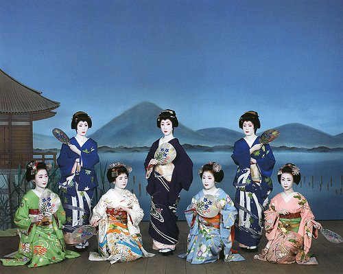 Miyako Odori, la danza de las geishas en abril